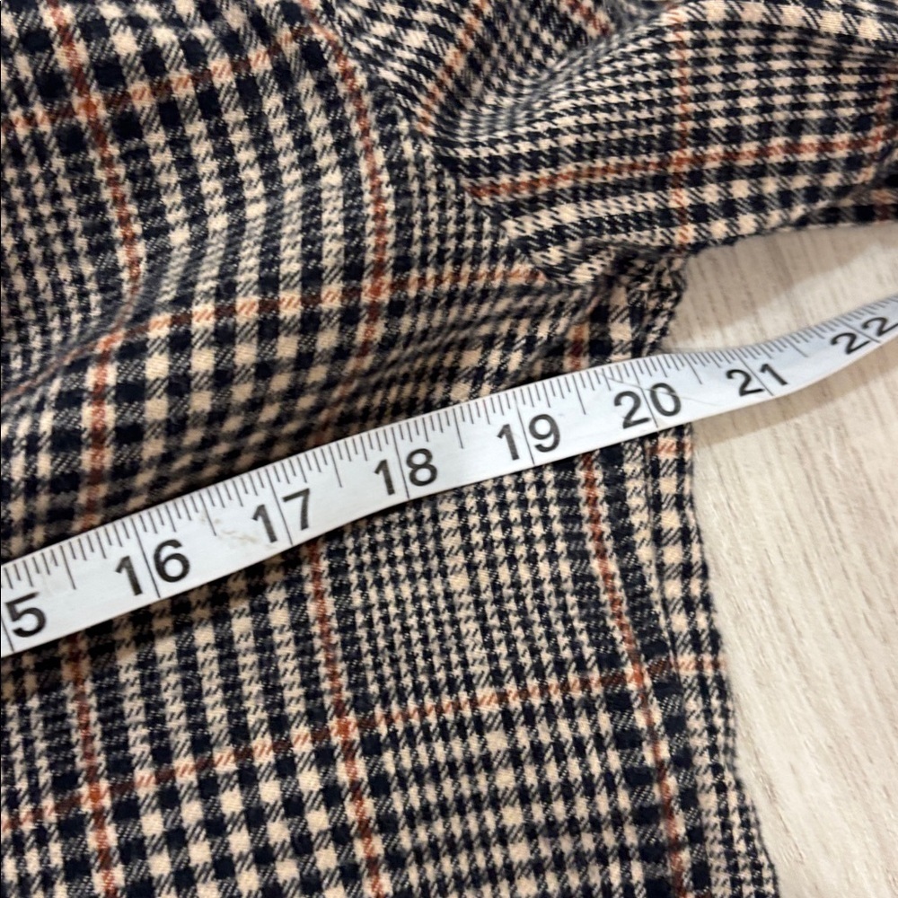 Lands' End Women's Plaid Button Down Shirt brown size Small - Picture 3 of 6